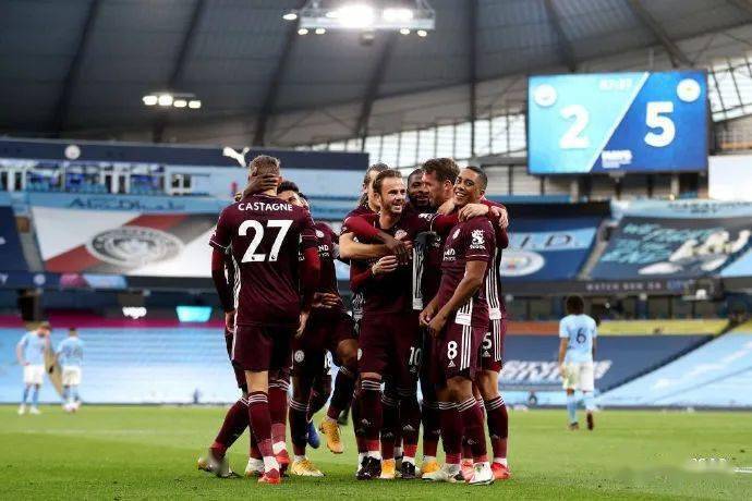  库杜斯补时绝杀西汉姆联客场击败阿森纳  