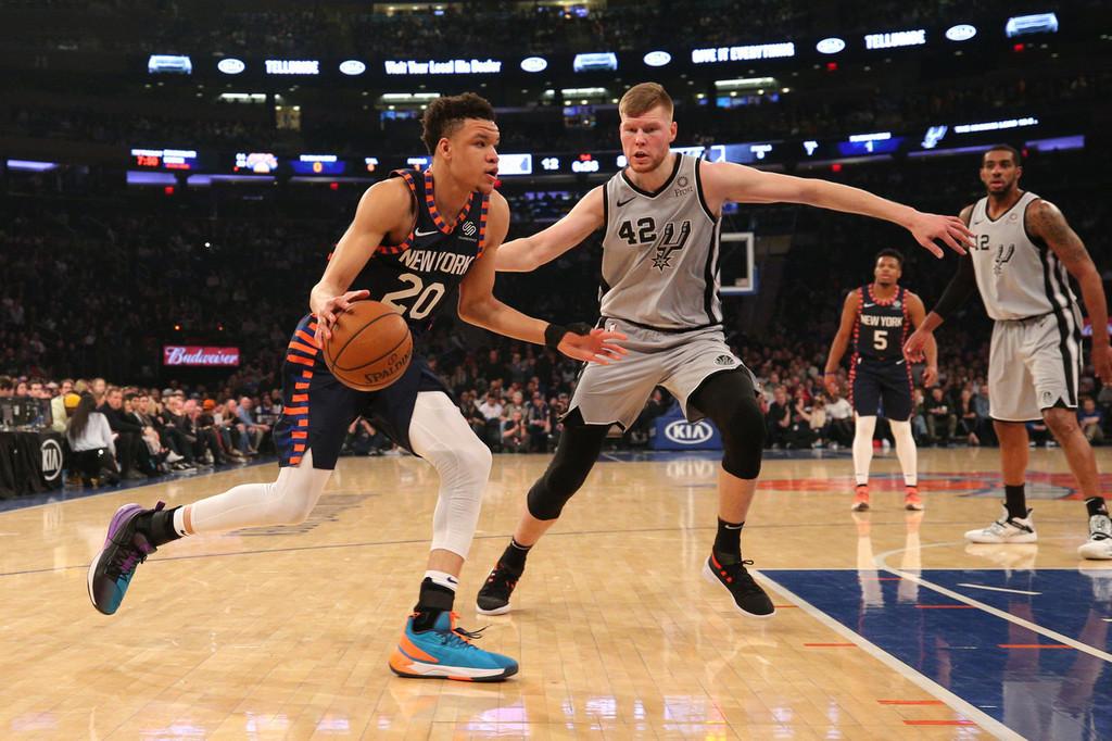 班凯罗全能表现魔术爆冷击败尼克斯终结三连败